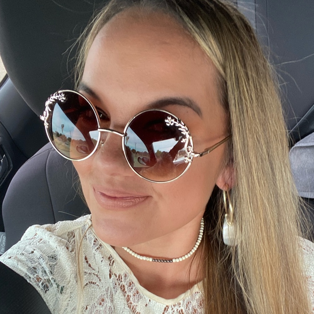 Meet your Posher, Kacy